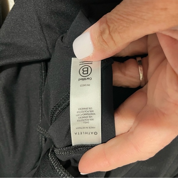 Athleta Soho Lined Joggers Black Size 16 Athleisure Athletic Style 777555 - Picture 11 of 11